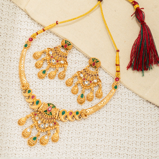 Intricate Carved Choker Set