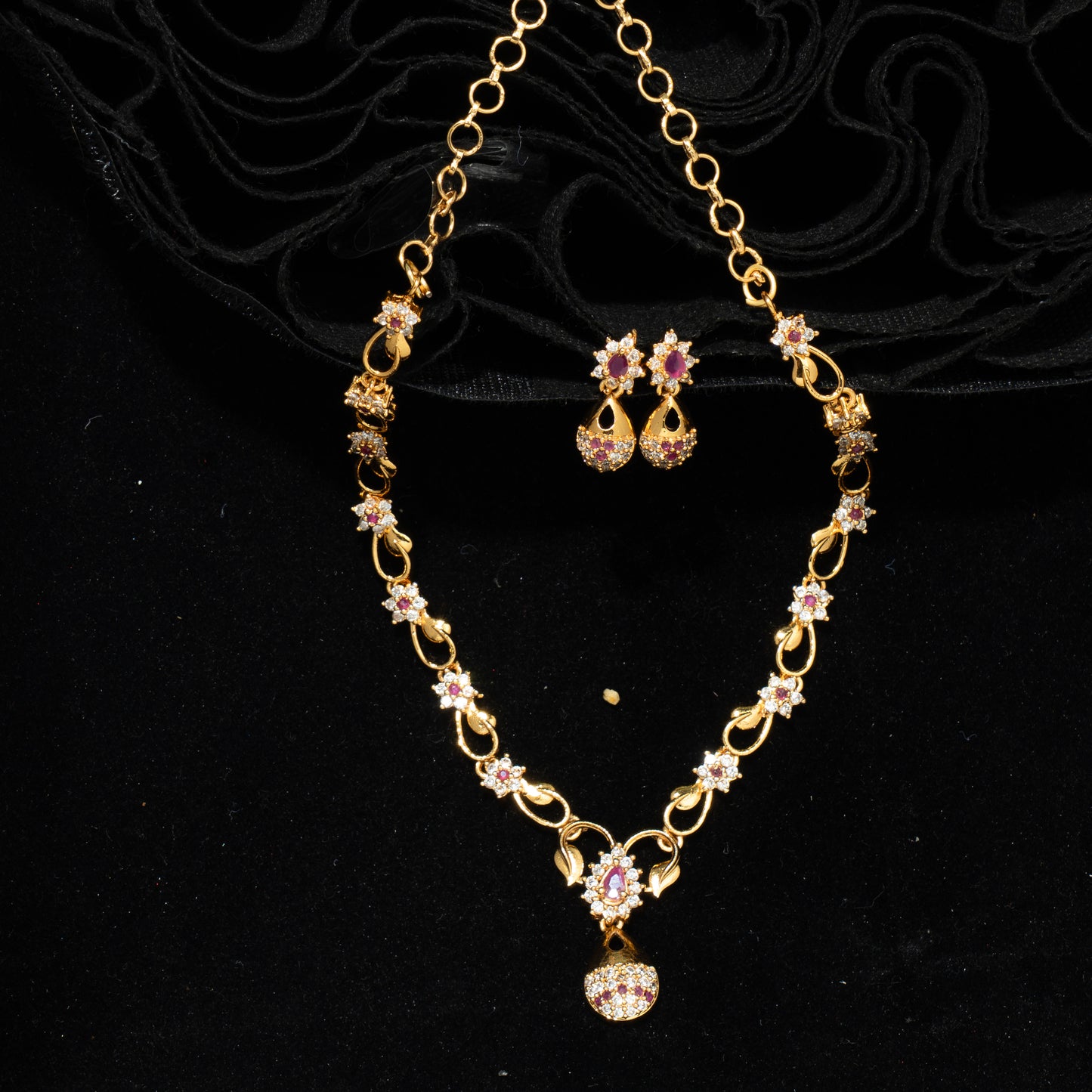 "Crimson Swirl" Gold Plated Necklace & Earring Set