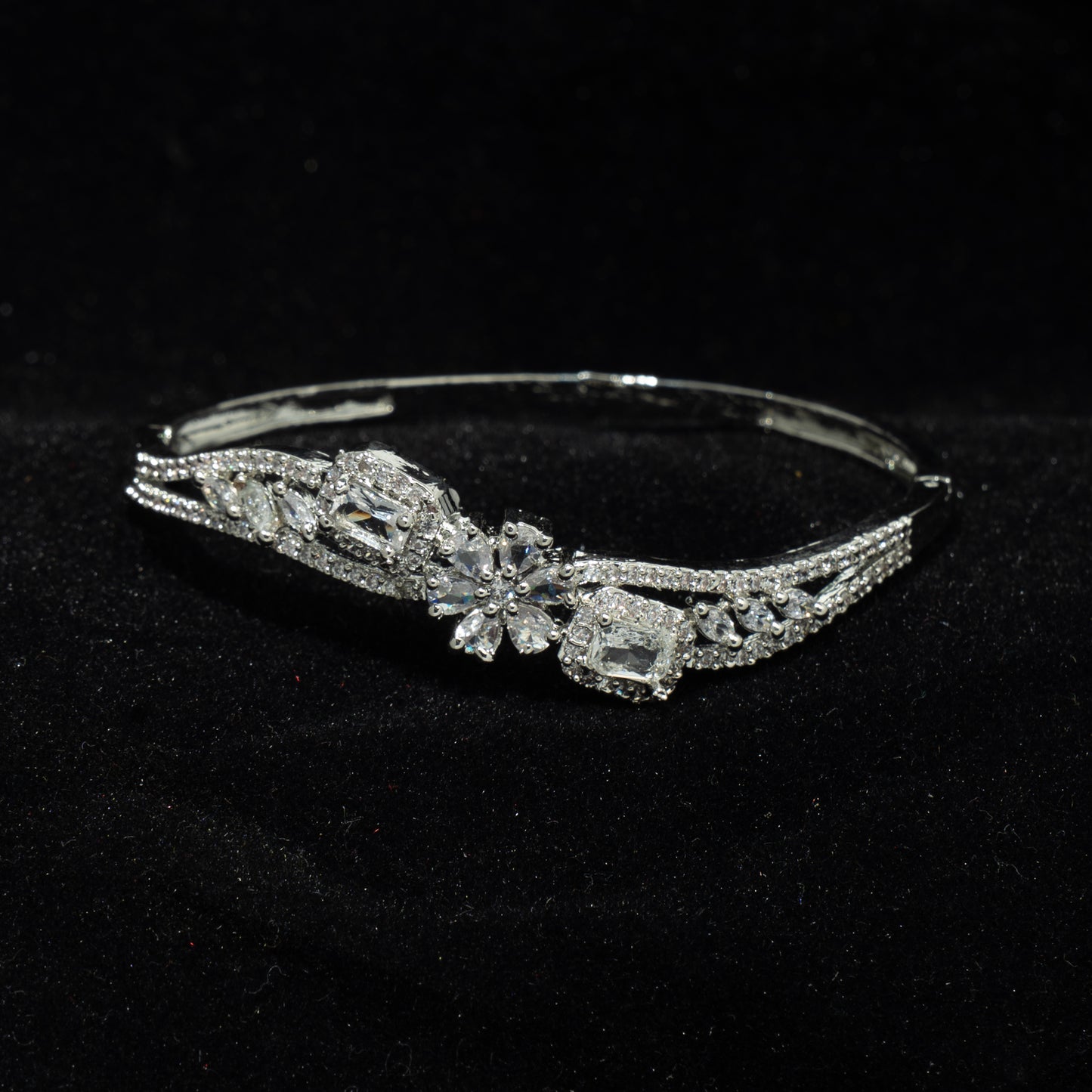 Sparkling Aurora Bangle