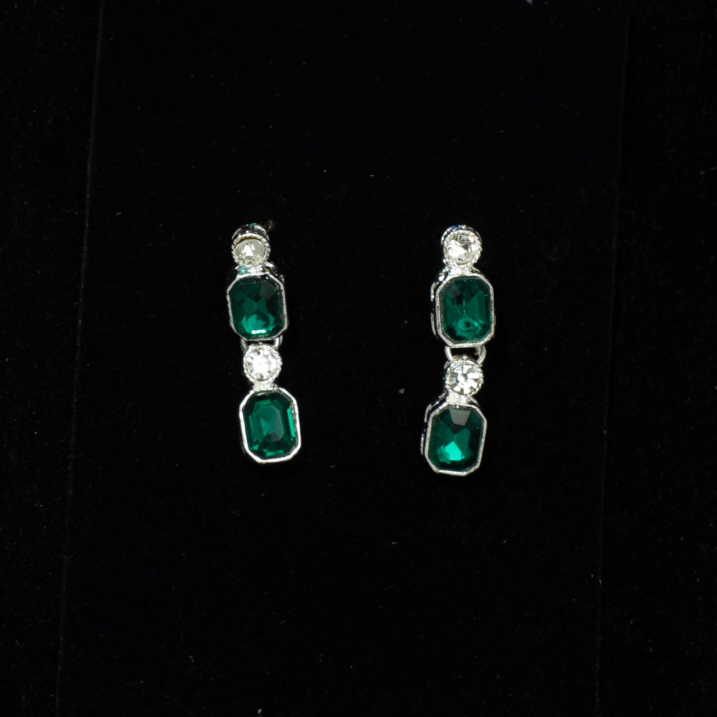 "Azure Radiance" Necklace & Earring Set
